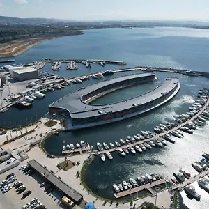Hotel Crowne Plaza - Tuzla Viaport Marina By Ihg